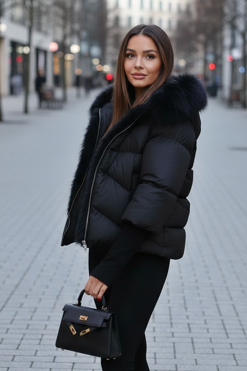 Damvinterjacka i kort modell Bianca i Svart